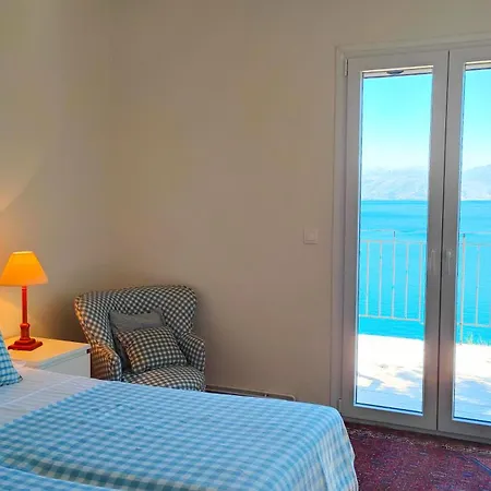 Kalandi Sea Front Villa *
